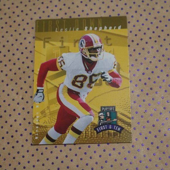 Leslie Shepherd #240 Football Card - Picture 1 of 2